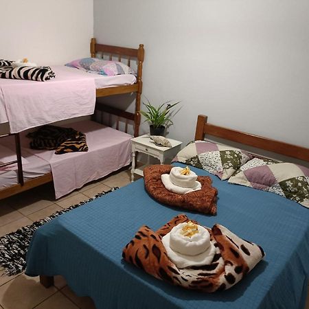 Hospedagem Da Val Araquari Buitenkant foto