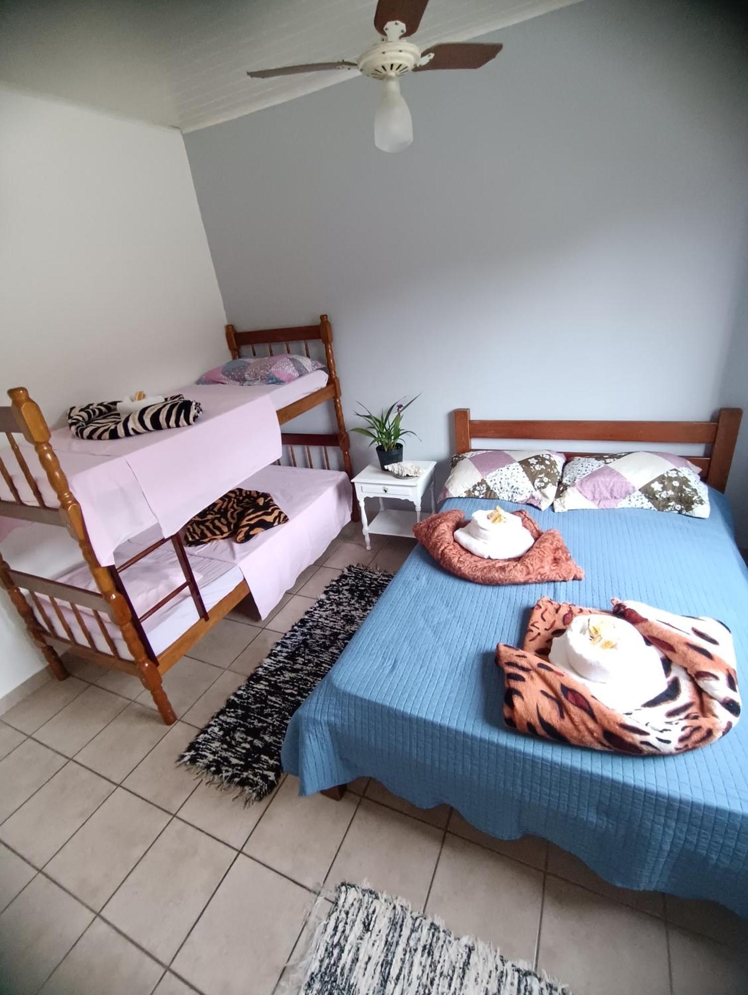 Hospedagem Da Val Araquari Buitenkant foto