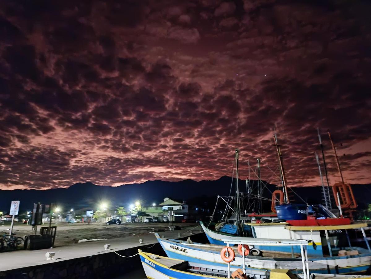 Hospedagem Da Val Araquari Buitenkant foto